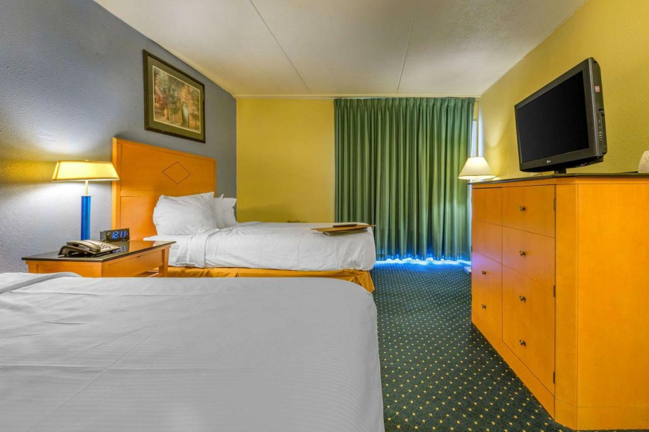 Aire Hotel Lebanon Hershey Exterior photo