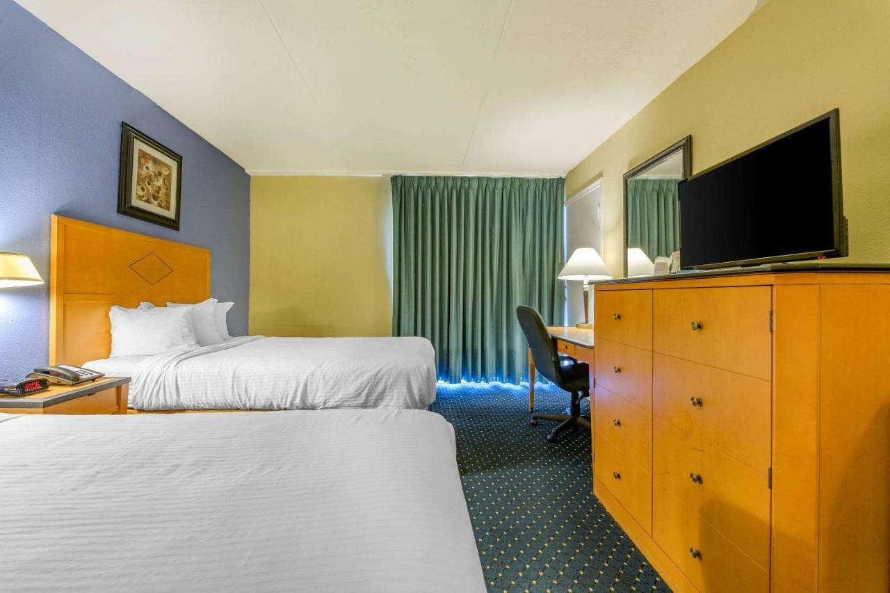 Aire Hotel Lebanon Hershey Exterior photo